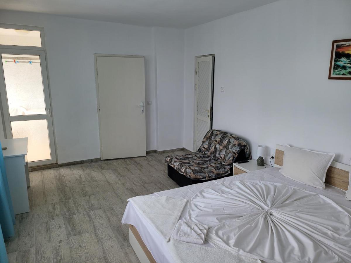 Guest House Evtimov Primorsko Dış mekan fotoğraf